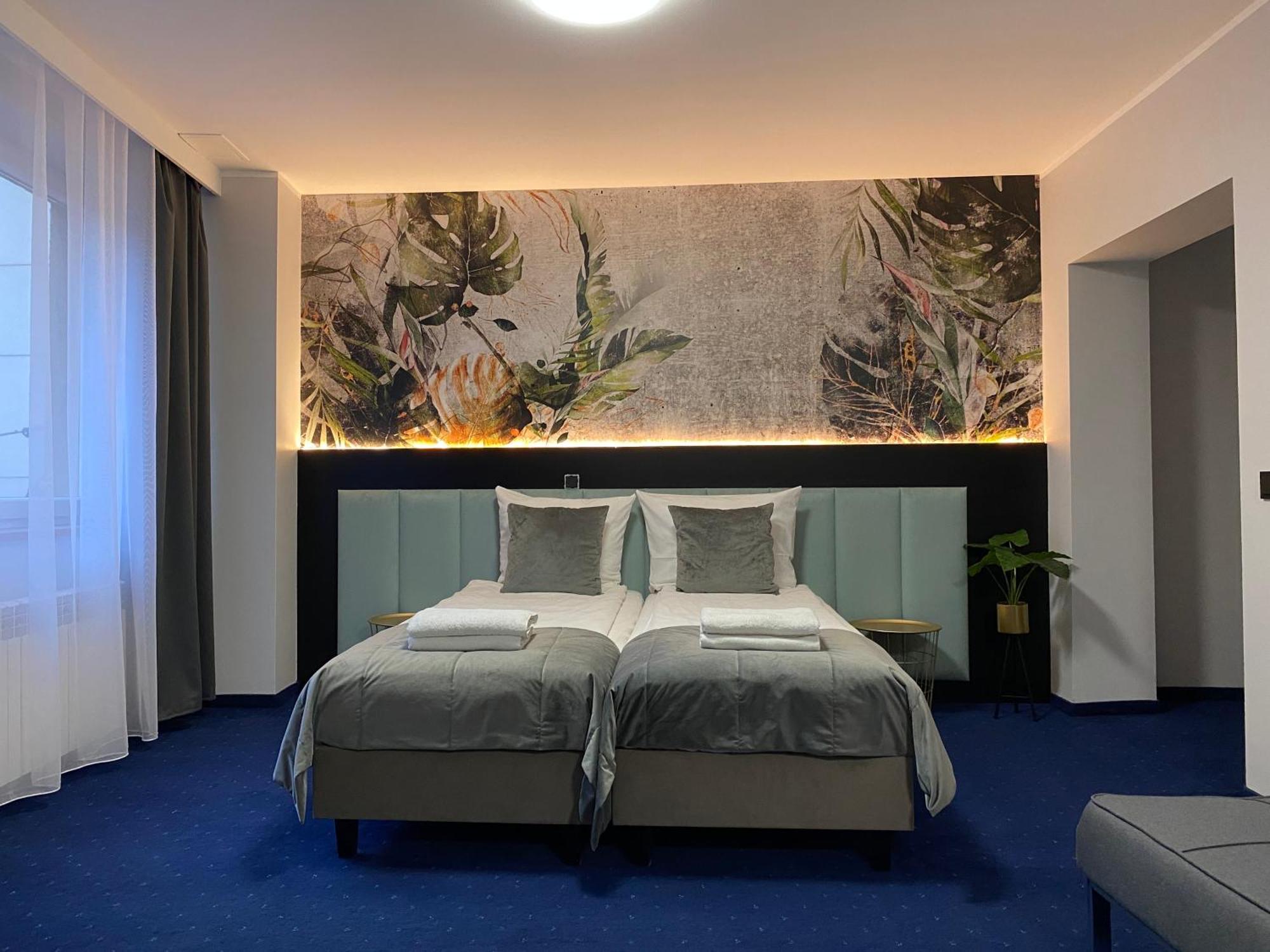 Cube House Aparthotel Krasków Eksteriør bilde
