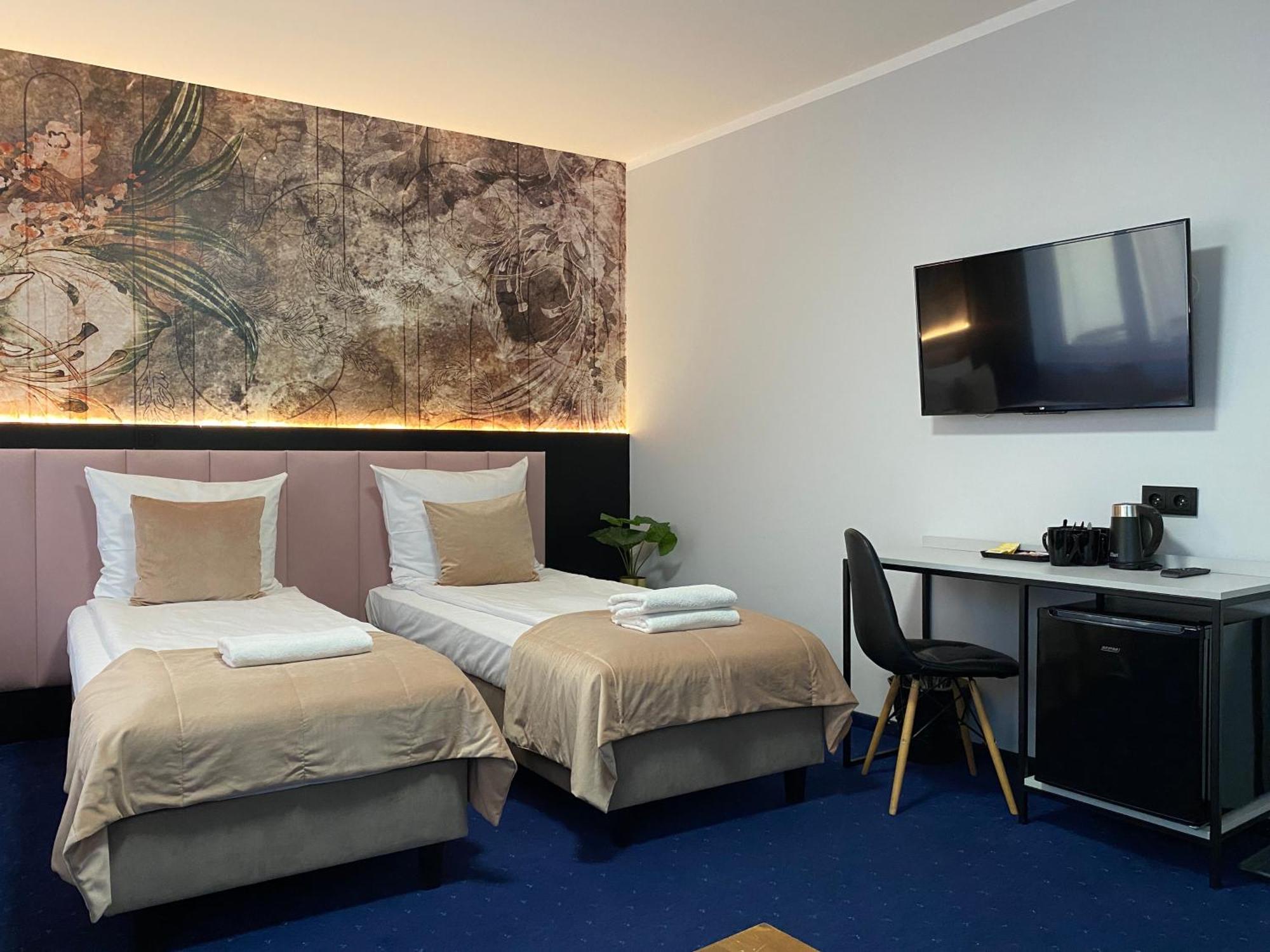 Cube House Aparthotel Krasków Eksteriør bilde